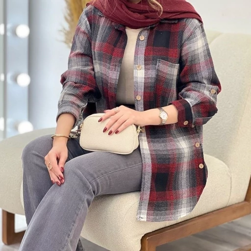 شکت پشمی بغل دکمه 1363 جنس پشمی موهر دار خارجی درجه یک فری(38-46) زنانه